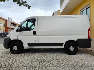 Vendo Peugeot Boxer 2012 - 7990 EUR, 271750 km - AUTO.MOTO.pt