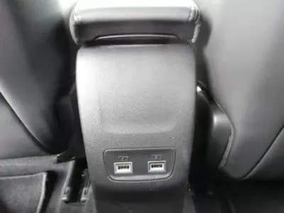 Sell Peugeot e-208 2021 - 18000 EUR, 85265 km - AUTO.MOTO.pt