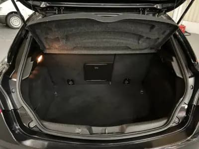 Vendo Alfa Romeo Giulietta 2010 - 9950 EUR, 272000 km - AUTO.MOTO.pt