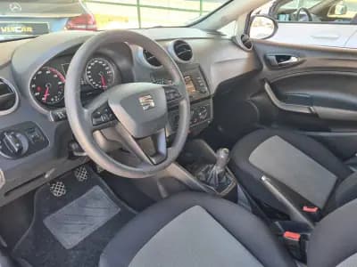 Vendo SEAT Ibiza 2017 - 10990 EUR, 93000 km - AUTO.MOTO.pt