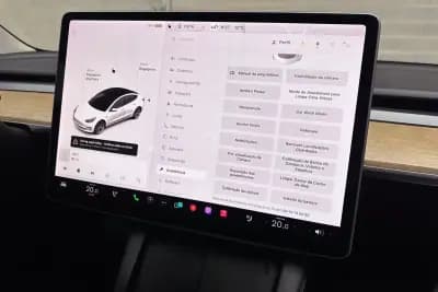 Vendo Tesla Model 3 2021 - 25450 EUR, 58710 km - AUTO.MOTO.pt