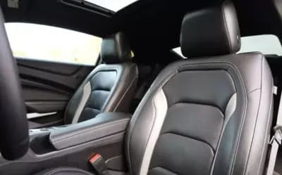 Sell Chevrolet Camaro 2021 - 74990 EUR, 74400 km - AUTO.MOTO.pt