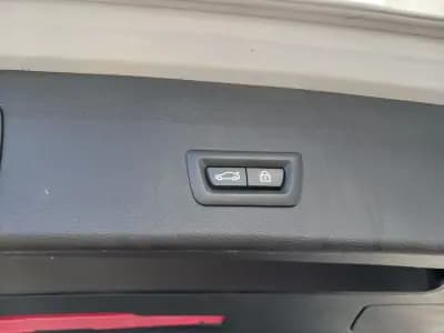 Vendo BMW X1 2018 - 18750 EUR, 225000 km - AUTO.MOTO.pt