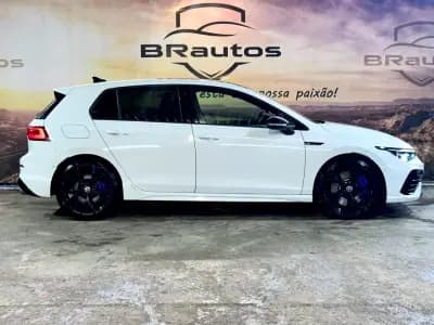 Vendo Volkswagen Golf 2023 - 45900 EUR, 53836 km - AUTO.MOTO.pt