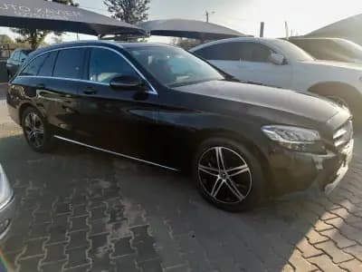 Vendo Mercedes-Benz C 220 2020 - 29500 EUR, 167000 km - AUTO.MOTO.pt