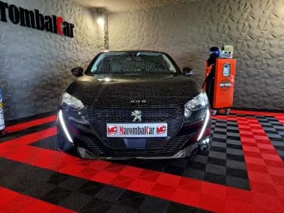 Vendo Peugeot e-208 2022 - 27500 EUR, 7504 km - AUTO.MOTO.pt