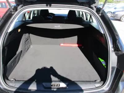 Vendo Peugeot 308 SW 2015 - 9900 EUR, 150000 km - AUTO.MOTO.pt