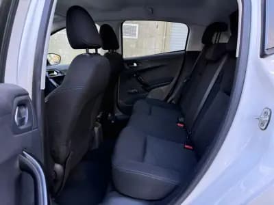 Vendo Peugeot 208 2018 - 9450 EUR, 128000 km - AUTO.MOTO.pt