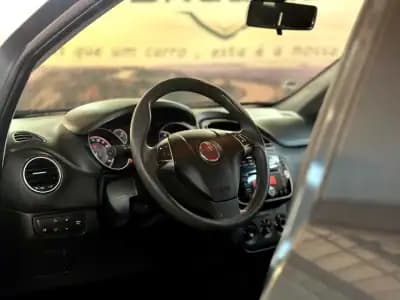 Vendo Fiat Punto 2013 - 6500 EUR, 134945 km - AUTO.MOTO.pt