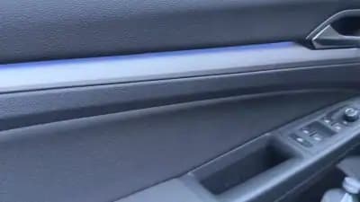 Sell Volkswagen Golf 2021 - 18450 EUR, 93080 km - AUTO.MOTO.pt