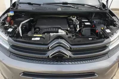 Vendo Citroën C5 Aircross 2024 - 28330 EUR, 24731 km - AUTO.MOTO.pt