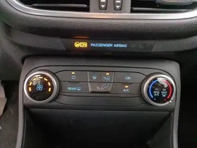 Vendo Ford Fiesta 2021 - 11990 EUR, 74013 km - AUTO.MOTO.pt