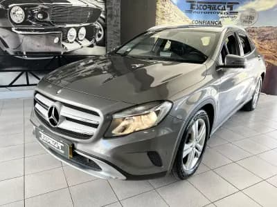 Sell Mercedes-Benz GLA 180 2015 - 17600 EUR, 152300 km - AUTO.MOTO.pt
