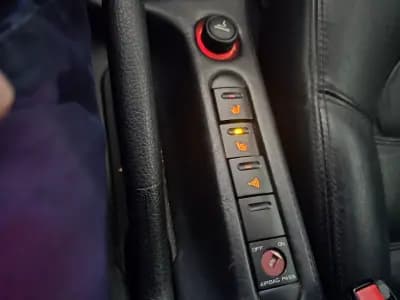 Vendo Peugeot 406 2005 - 6999 EUR, 113308 km - AUTO.MOTO.pt