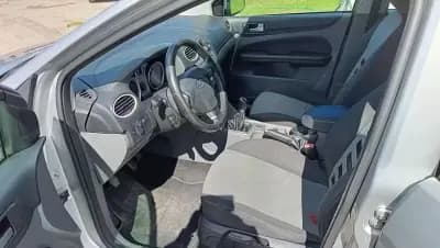 Vendo Ford Focus 2009 - 3999 EUR, 199999 km - AUTO.MOTO.pt