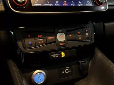 Sell Nissan Leaf 2020 - 15990 EUR, 53800 km - AUTO.MOTO.pt