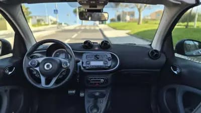 Vendo Smart Fortwo Cabrio 2018 - 15480 EUR, 38000 km - AUTO.MOTO.pt