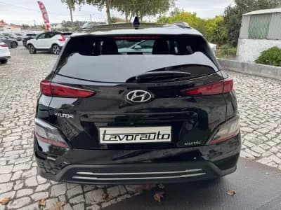 Vendo Hyundai Kauai 2021 - 22500 EUR, 77000 km - AUTO.MOTO.pt