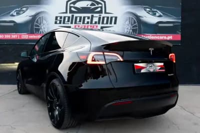 Vendo Tesla Model Y 2022 - 38900 EUR, 54000 km - AUTO.MOTO.pt