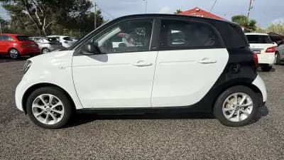 Vendo Smart ForFour 2017 - 11490 EUR, 22359 km - AUTO.MOTO.pt