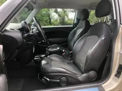 Vendo MINI 2008 - 7999 EUR, 300000 km - AUTO.MOTO.pt