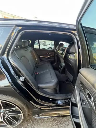 Vendo BMW 320 2021 - 31950 EUR, 80000 km - AUTO.MOTO.pt