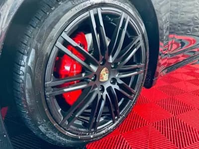 Vendo Porsche Panamera 2014 - 37990 EUR, 220436 km - AUTO.MOTO.pt