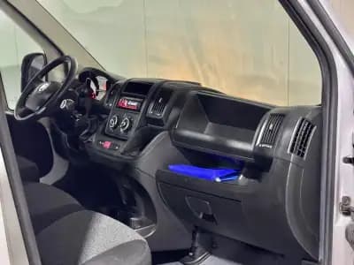 Vendo Fiat Ducato 2019 - 23990 EUR, 81877 km - AUTO.MOTO.pt