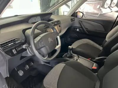 Vendo Citroën C4 Spacetourer 2019 - 15900 EUR, 125682 km - AUTO.MOTO.pt