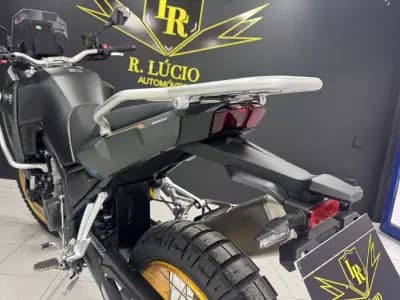 Vendo mota Kove Moto 800X Pro 2025 - 7990 EUR, 0 km - AUTO.MOTO.pt