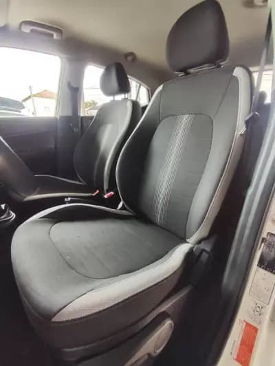 Vendo Hyundai i10 2021 - 14950 EUR, 23600 km - AUTO.MOTO.pt