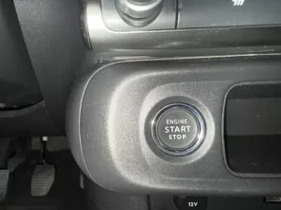 Sell Citroën C3 2022 - 11750 EUR, 84678 km - AUTO.MOTO.pt