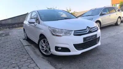 Sell Citroën C4 2012 - 9500 EUR, 180000 km - AUTO.MOTO.pt