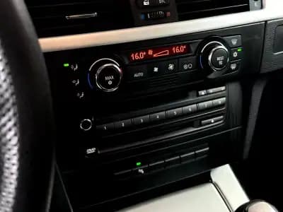 Vendo BMW 320 2007 - 12900 EUR, 245795 km - AUTO.MOTO.pt