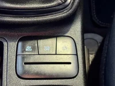 Vendo Ford Fiesta 2019 - 9990 EUR, 168000 km - AUTO.MOTO.pt