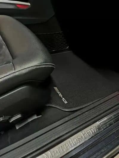 Sell Mercedes-Benz E 300 2013 - 17950 EUR, 221000 km - AUTO.MOTO.pt