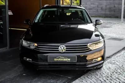 Sell Volkswagen Passat Variant 2017 - 10900 EUR, 290131 km - AUTO.MOTO.pt