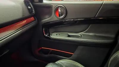 Sell MINI Countryman 2018 - 21550 EUR, 127363 km - AUTO.MOTO.pt