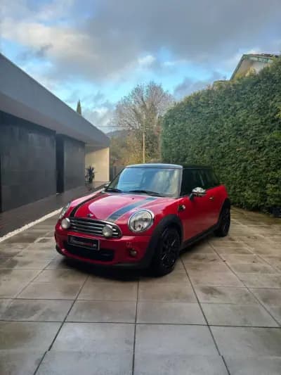 Vendo MINI One 2011 - 9750 EUR, 167000 km - AUTO.MOTO.pt