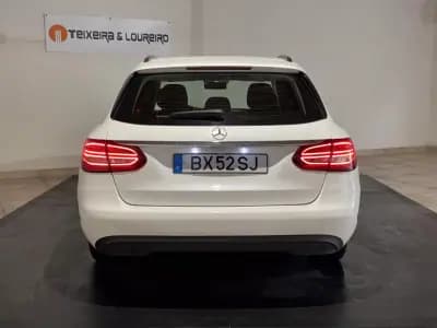Vendo Mercedes-Benz C 180 2019 - 21900 EUR, 145879 km - AUTO.MOTO.pt