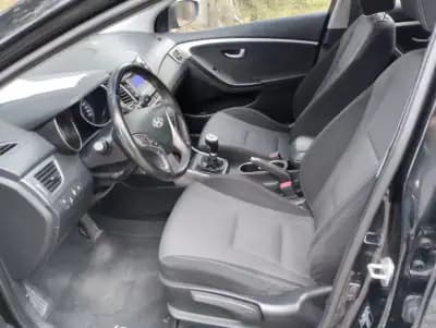 Sell Hyundai i30 2012 - 7250 EUR, 260000 km - AUTO.MOTO.pt