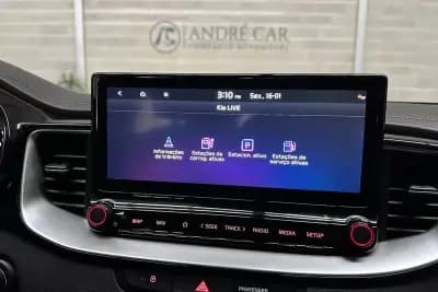 Sell Kia XCeed 2022 - 21950 EUR, 37220 km - AUTO.MOTO.pt