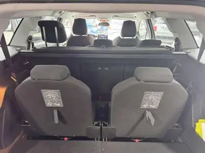 Vendo Peugeot 5008 2019 - 19990 EUR, 162000 km - AUTO.MOTO.pt