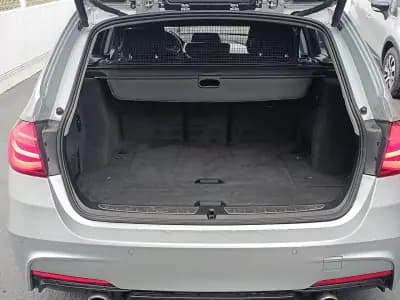 Vendo BMW 318 2018 - 19900 EUR, 170608 km - AUTO.MOTO.pt