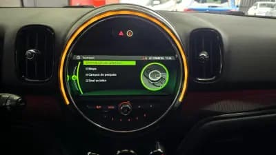 Sell MINI Countryman 2018 - 21550 EUR, 127363 km - AUTO.MOTO.pt