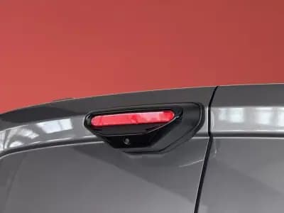 Vendo Peugeot Partner 2022 - 16990 EUR, 79102 km - AUTO.MOTO.pt