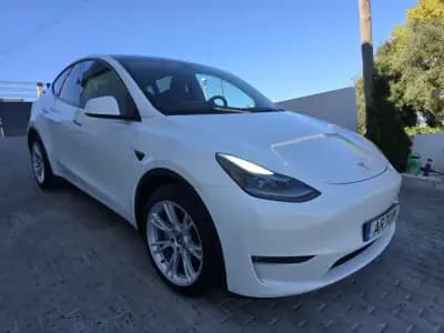 Vendo Tesla Model Y 2022 - 37000 EUR, 90000 km - AUTO.MOTO.pt