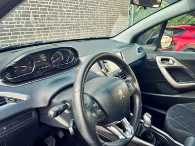 Vendo Peugeot 2008 2013 - 10900 EUR, 168000 km - AUTO.MOTO.pt