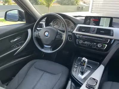 Vendo BMW 318 2015 - 13900 EUR, 260000 km - AUTO.MOTO.pt