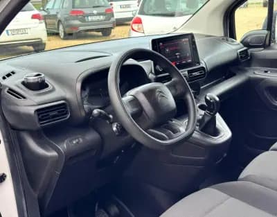 Sell Citroën Berlingo 2020 - 10450 EUR, 185893 km - AUTO.MOTO.pt